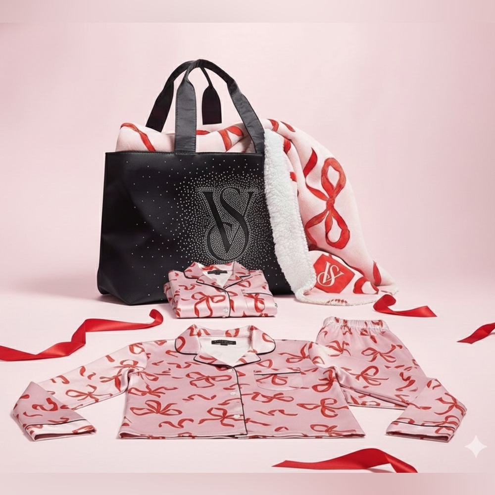 VS CHALK ROSE BOWS GLAZED SATIN PAJAMA SET w/ MATCHING TOTE & BLANKET SIZE LARGE - Picture 1 of 10